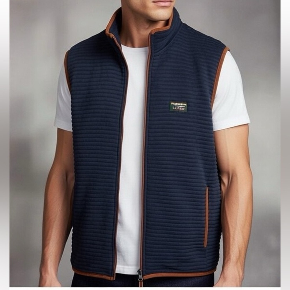 L.L. Bean Men's Dark Blue Airlight Vest with Orange Trim Size XL
